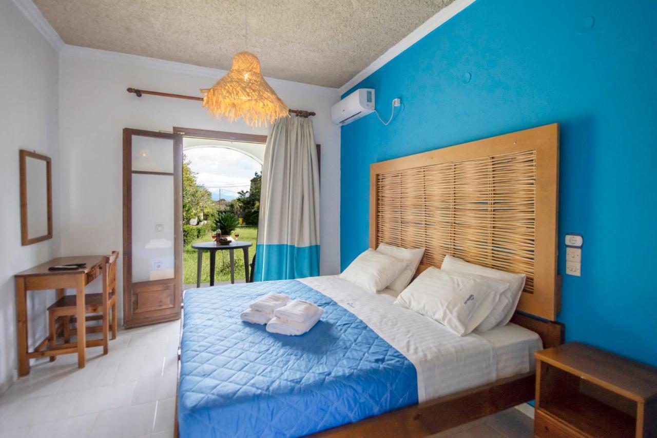 Villa Spyridoula Studios On The Beach Sidárion 외부 사진